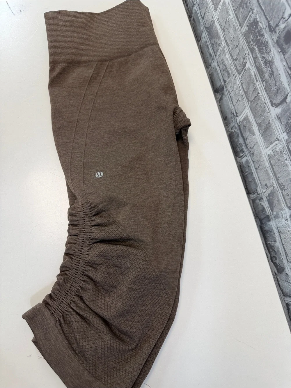 lululemon athletica Brown Ruched Capri Leggings